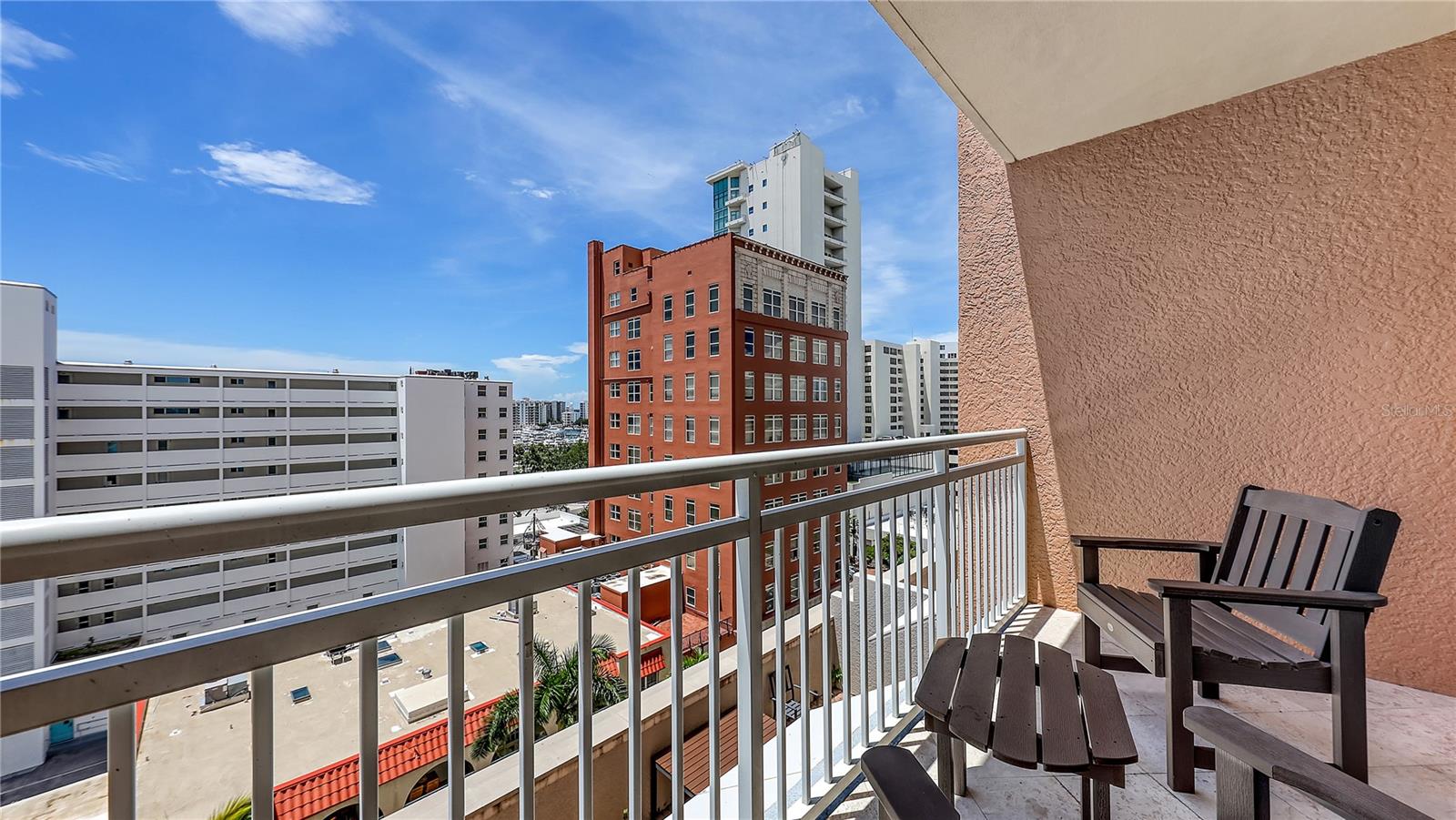 Image 15 of 35 For 1350 Main Street 712