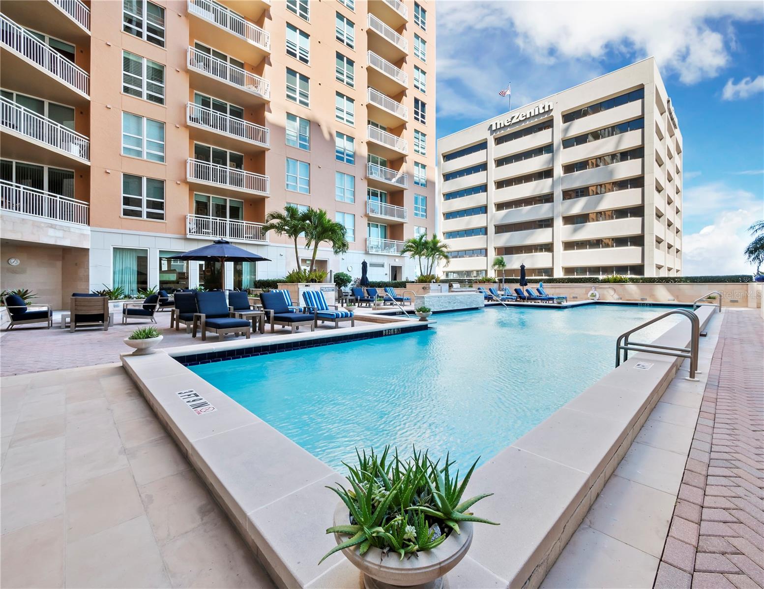 Image 31 of 35 For 1350 Main Street 712