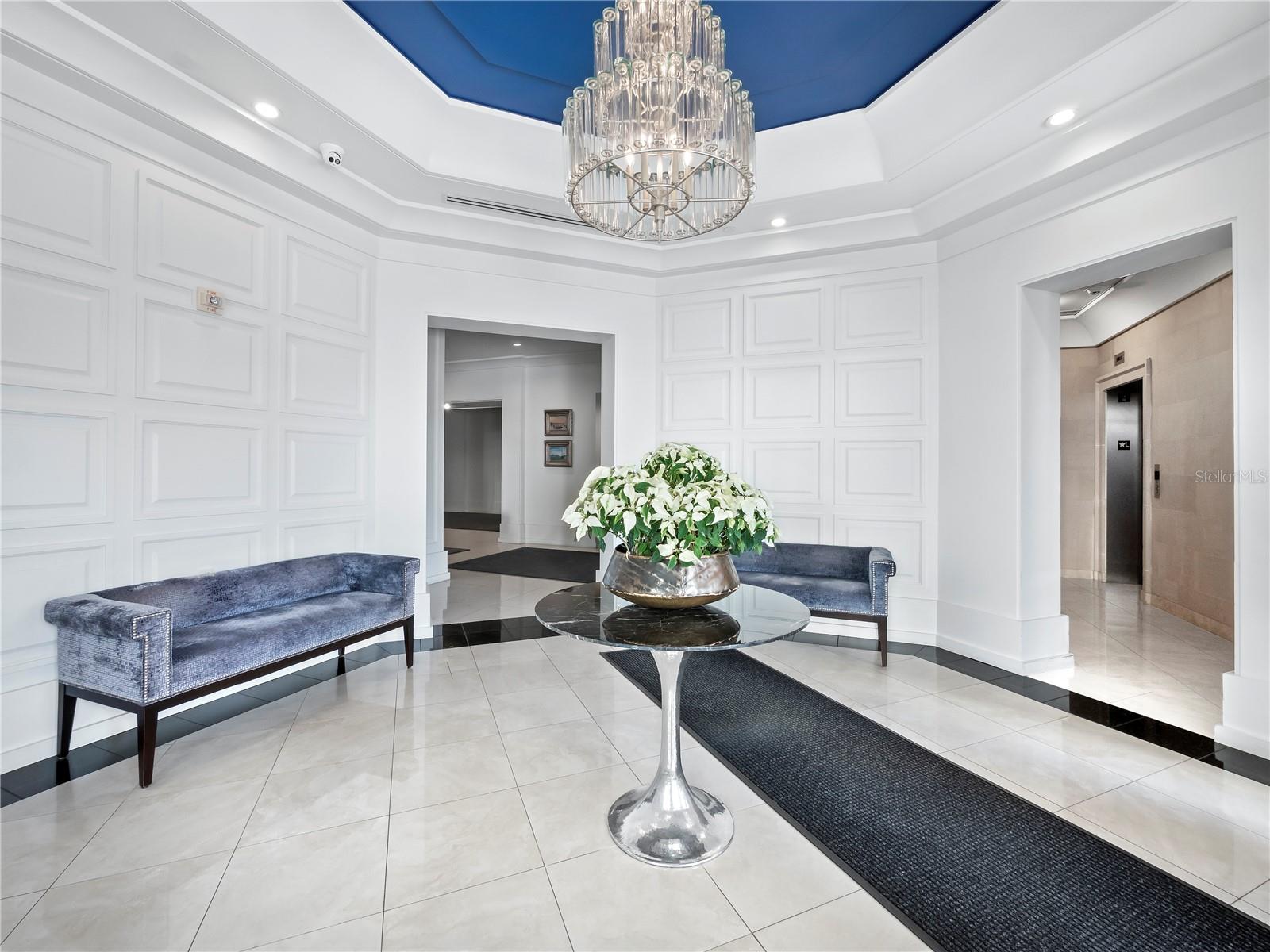 Image 4 of 35 For 1350 Main Street 712