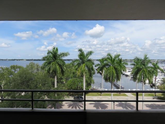 Image 20 of 29 For 1400 1st Avenue W 504