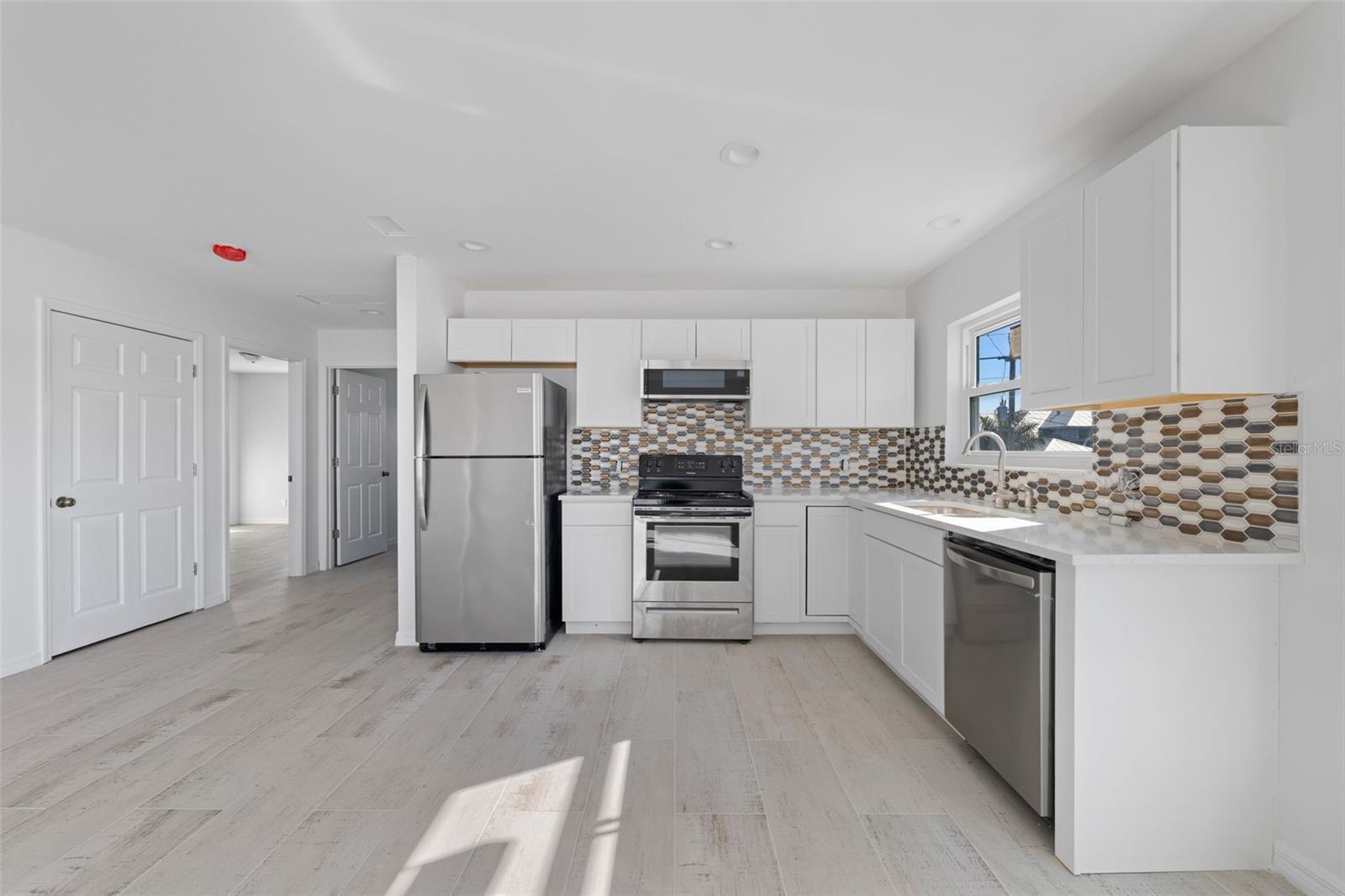 Image 24 of 27 For 2210 Avenue C  Manatee