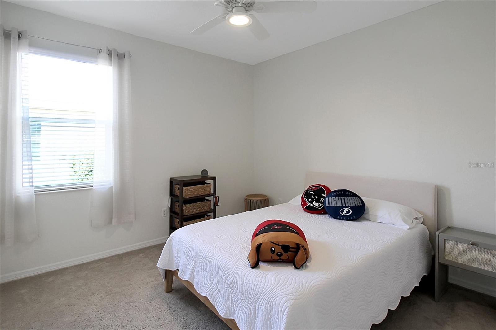 Image 16 of 55 For 8820 Heritage Sound Drive