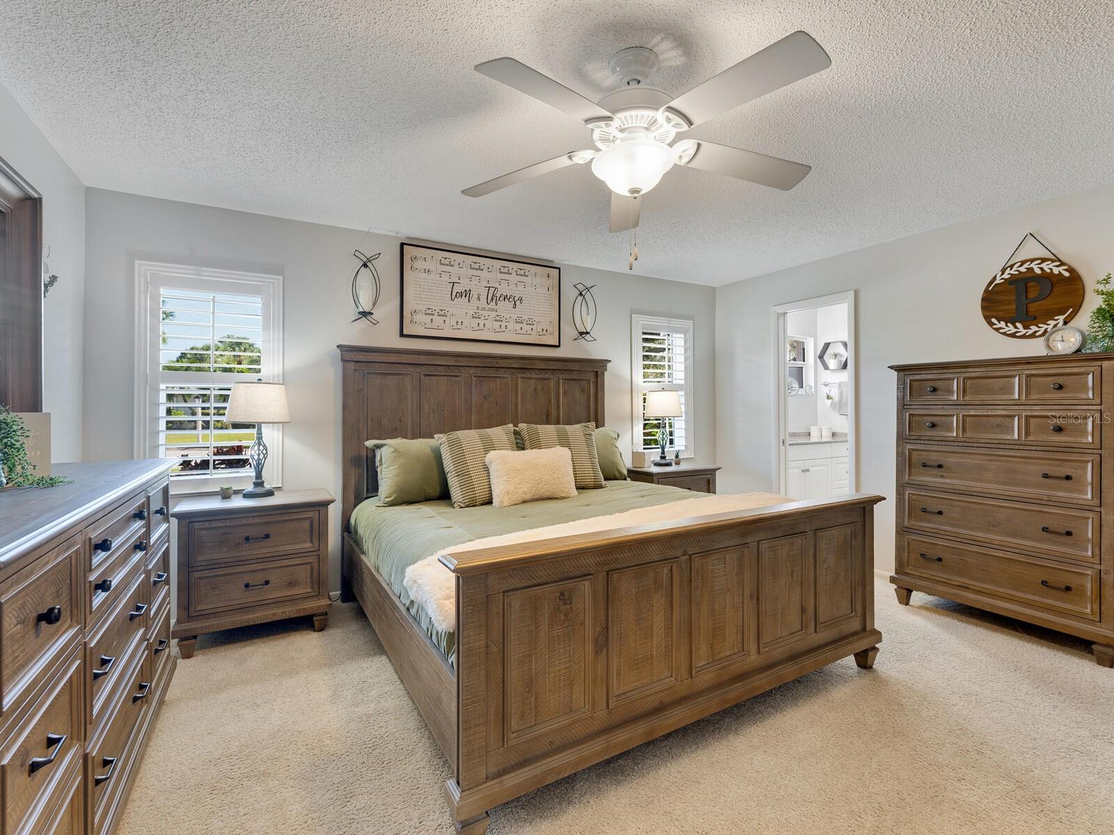 Image 18 of 51 For 6994 Country Club Drive N