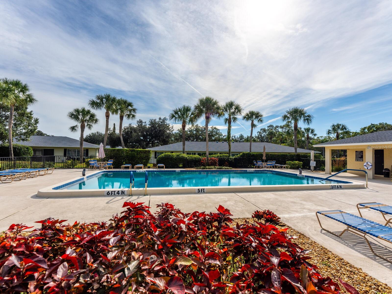 Image 33 of 51 For 6994 Country Club Drive N