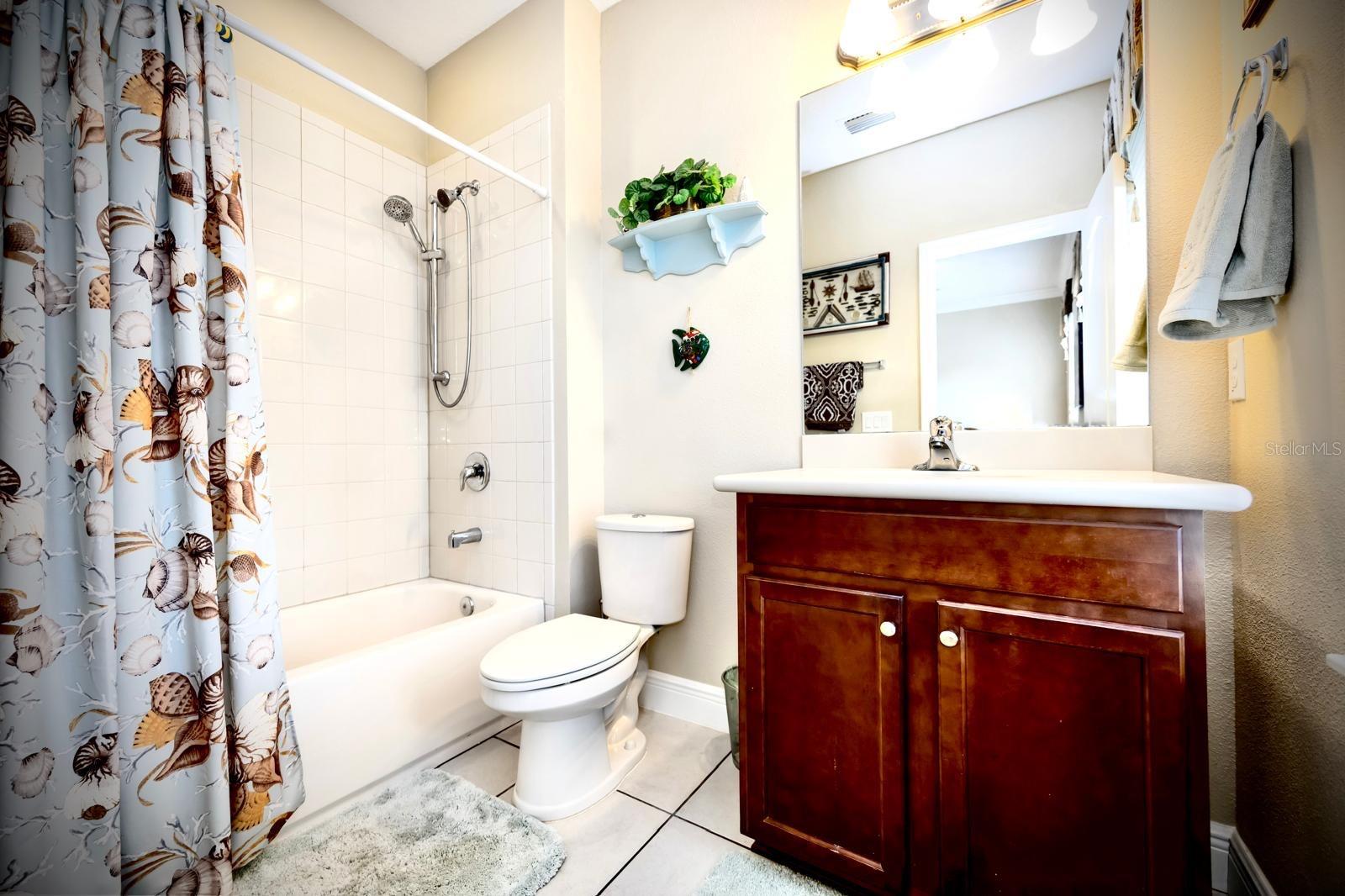 Image 16 of 24 For 843 Molly Circle