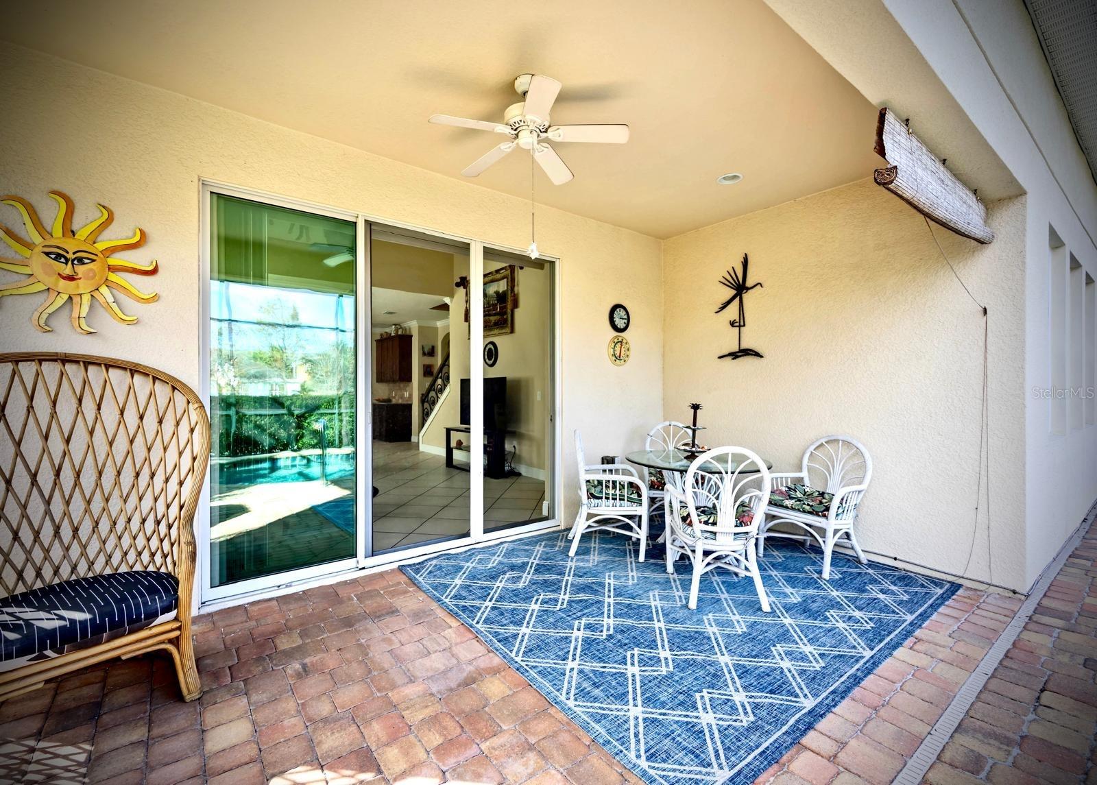 Image 18 of 24 For 843 Molly Circle