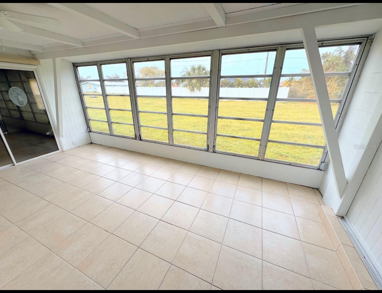 Image 12 of 14 For 448 Blossom Avenue Nw