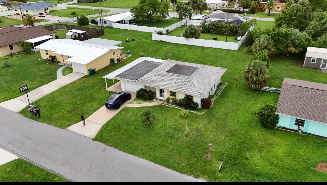 Image 2 of 14 For 448 Blossom Avenue Nw