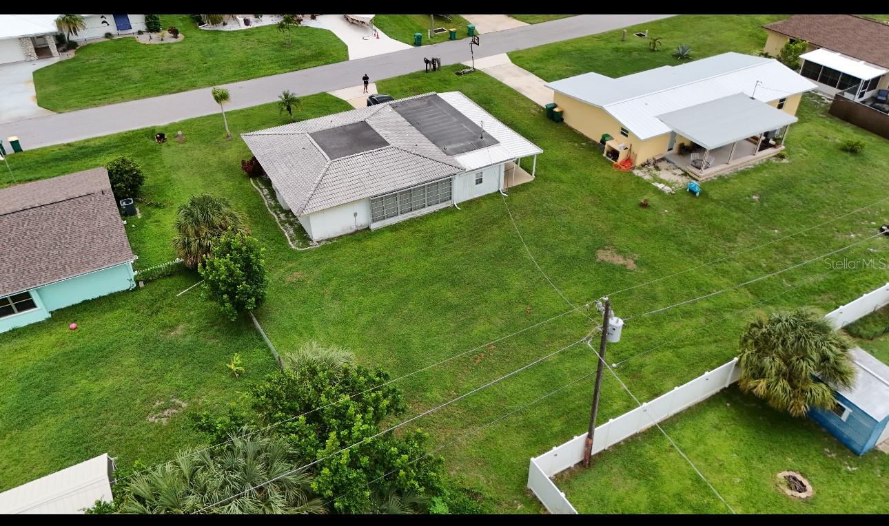 Image 3 of 14 For 448 Blossom Avenue Nw