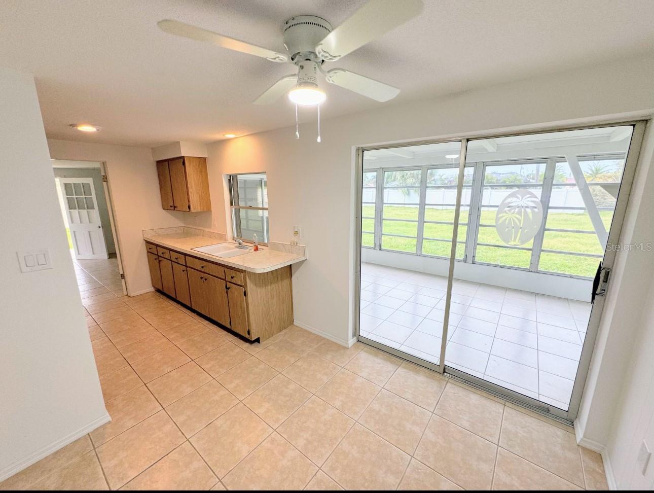 Image 7 of 14 For 448 Blossom Avenue Nw