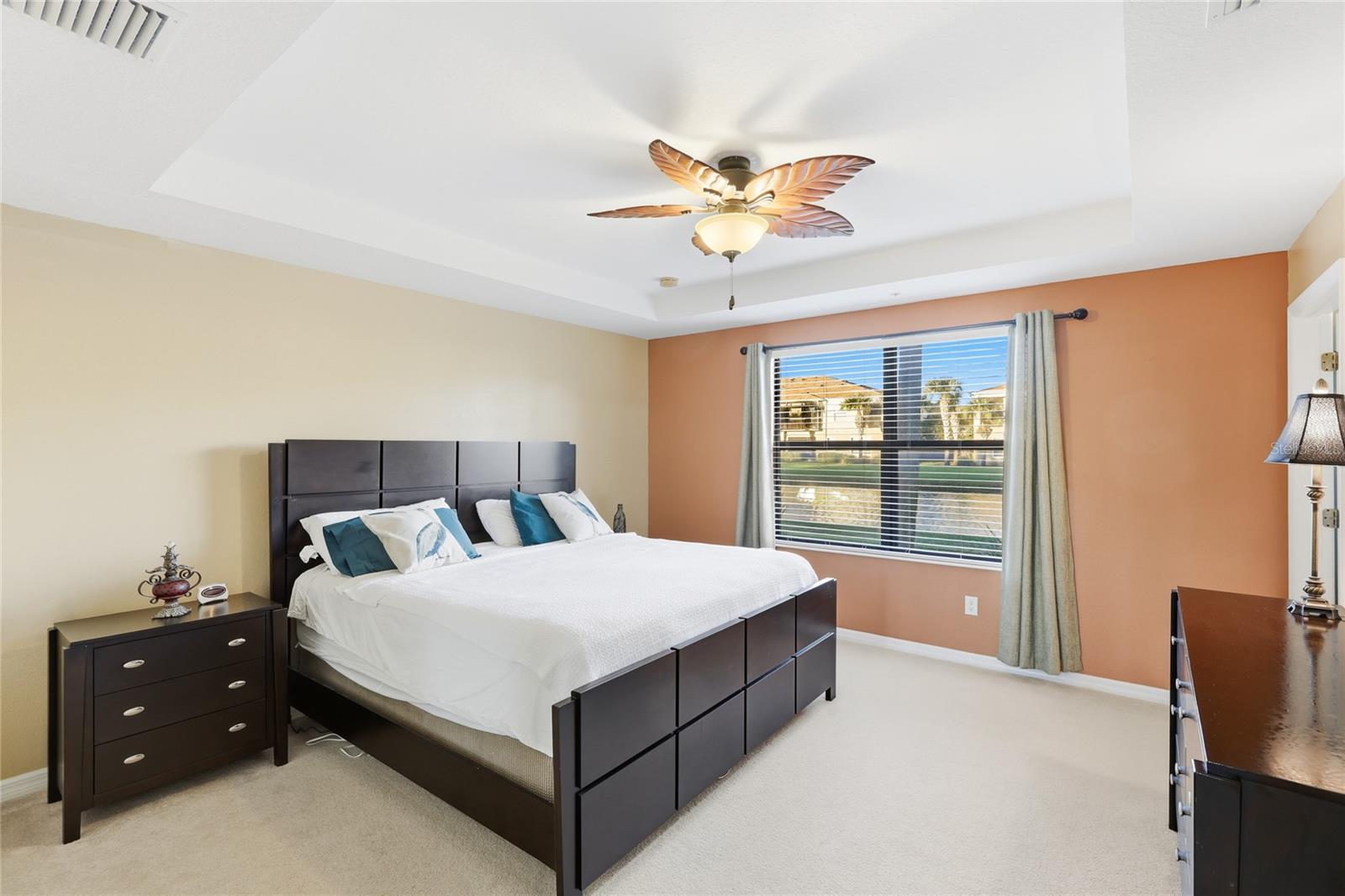 Image 12 of 37 For 4044 Overture Circle 480