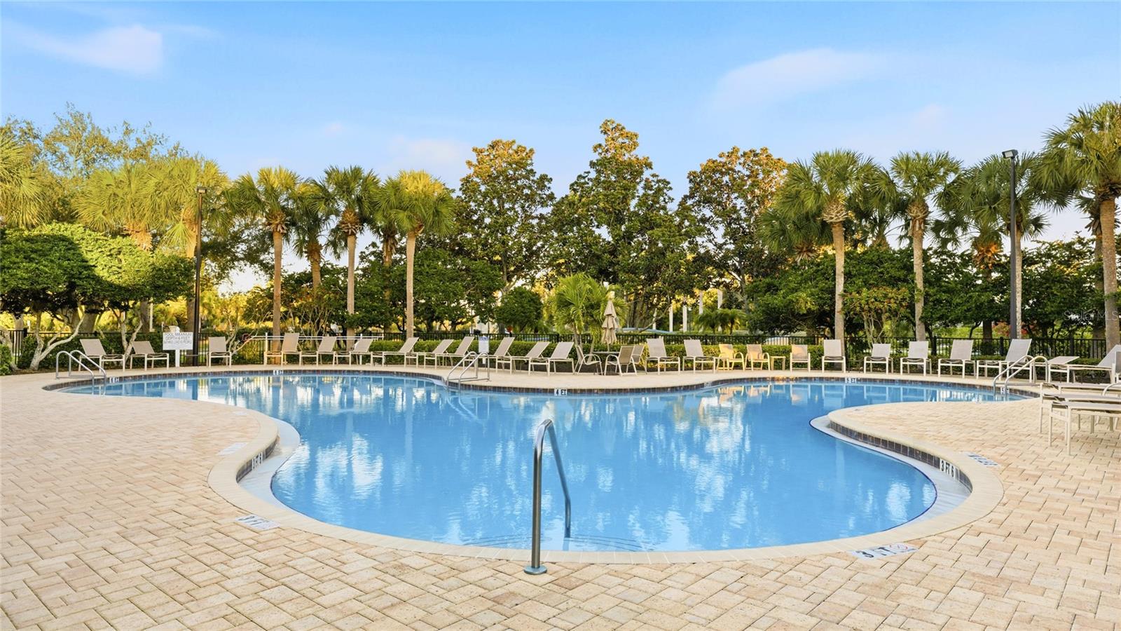 Image 31 of 37 For 4044 Overture Circle 480