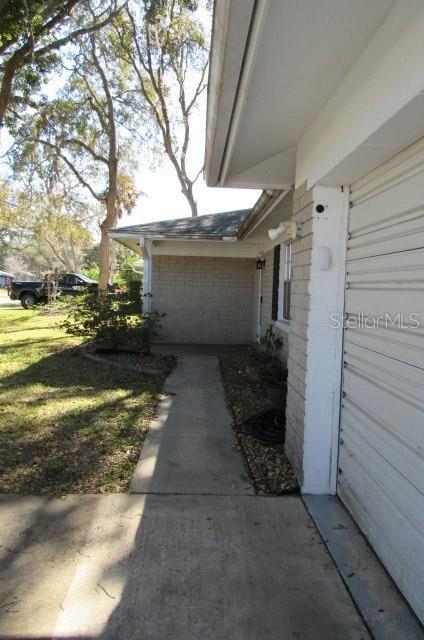 Image 2 of 20 For 850 Lindenwood Circle E