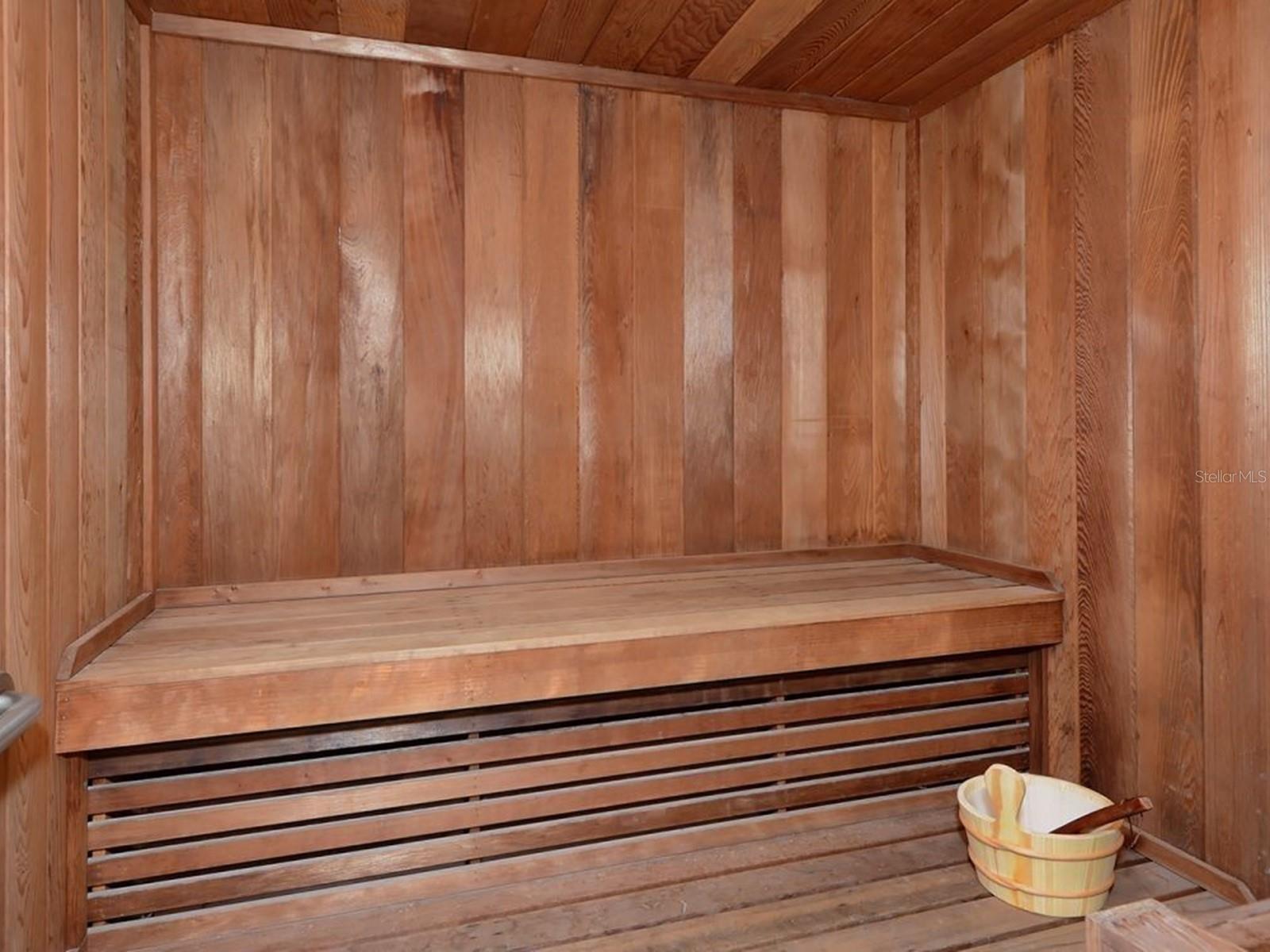 Image 68 of 92 For 1255 Gulfstream Avenue 1106