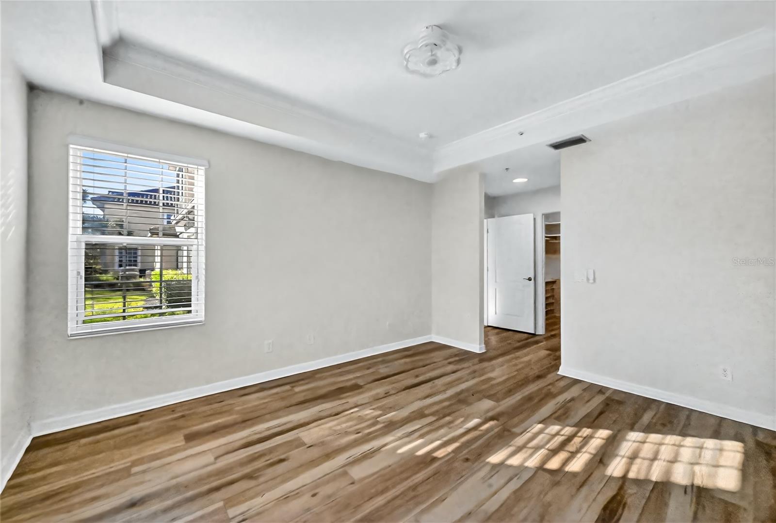 Image 14 of 33 For 8139 Miramar Way 8139