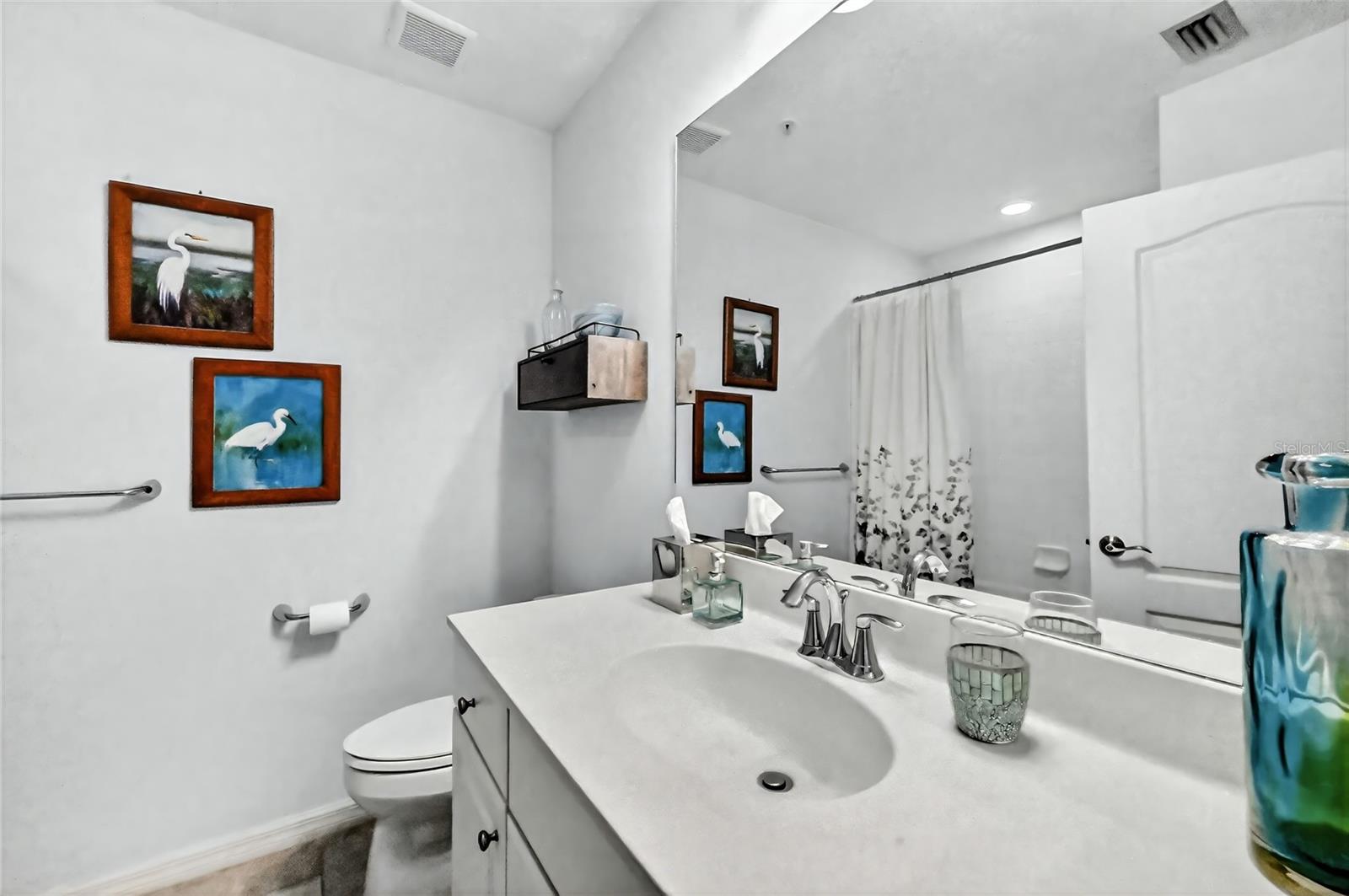 Image 20 of 33 For 8139 Miramar Way 8139