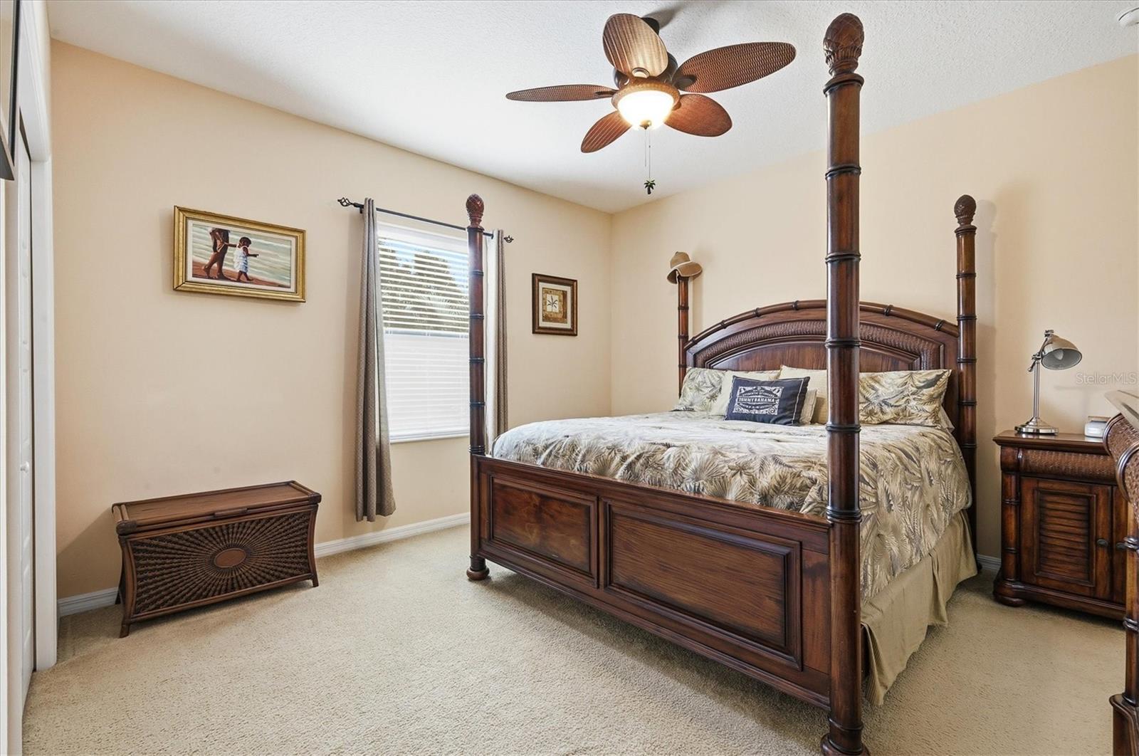 Image 23 of 63 For 707 Dogwood Run