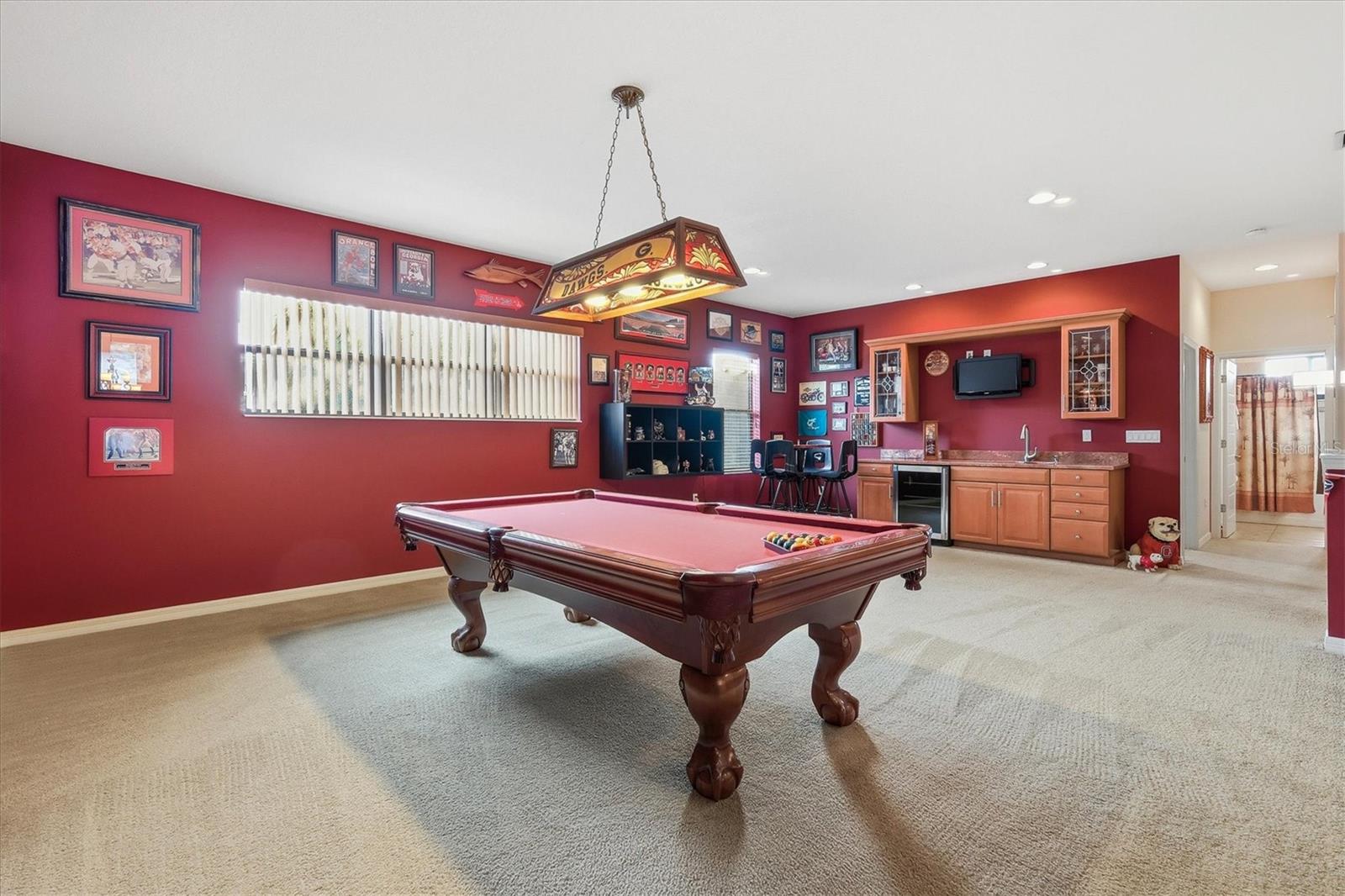 Image 27 of 63 For 707 Dogwood Run