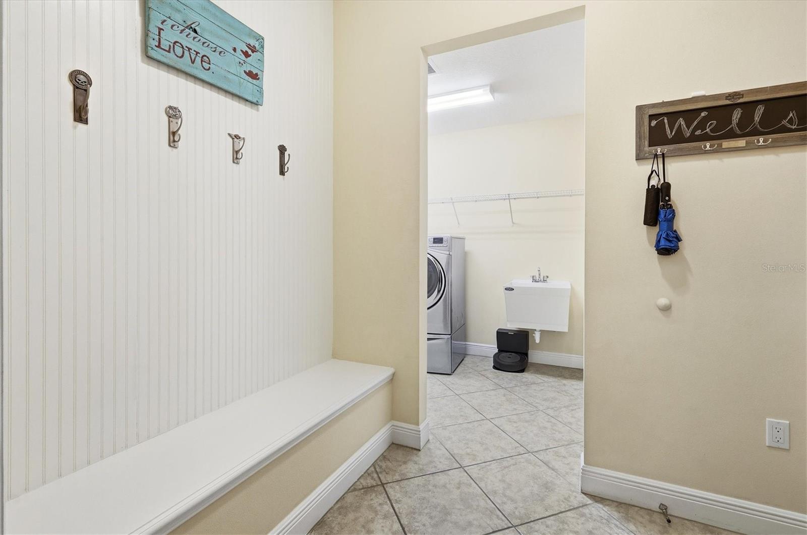 Image 31 of 63 For 707 Dogwood Run