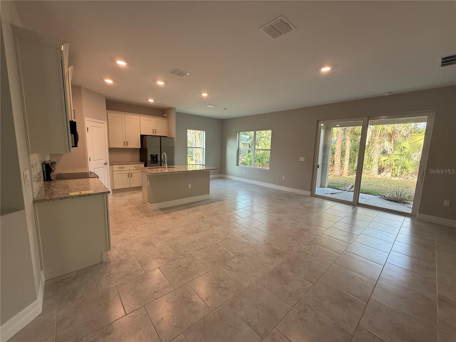 Image 7 of 35 For 3665 Cranberry Boulevard