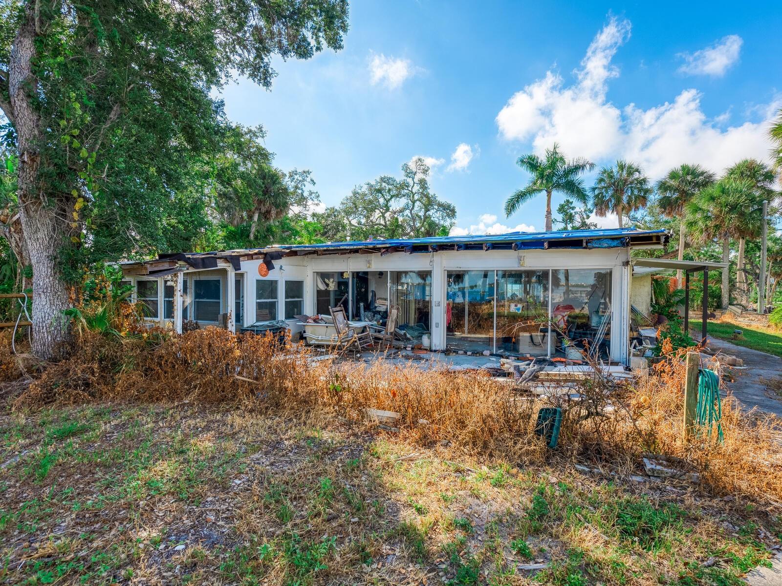 Image 19 of 51 For 1401 1st Avenue E