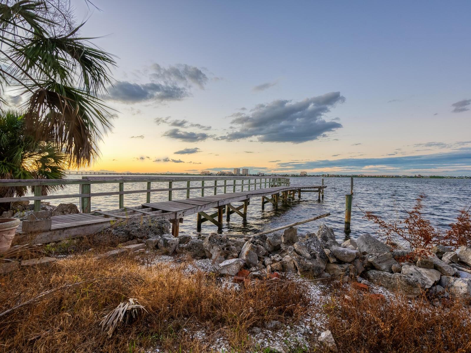 Image 28 of 51 For 1401 1st Avenue E