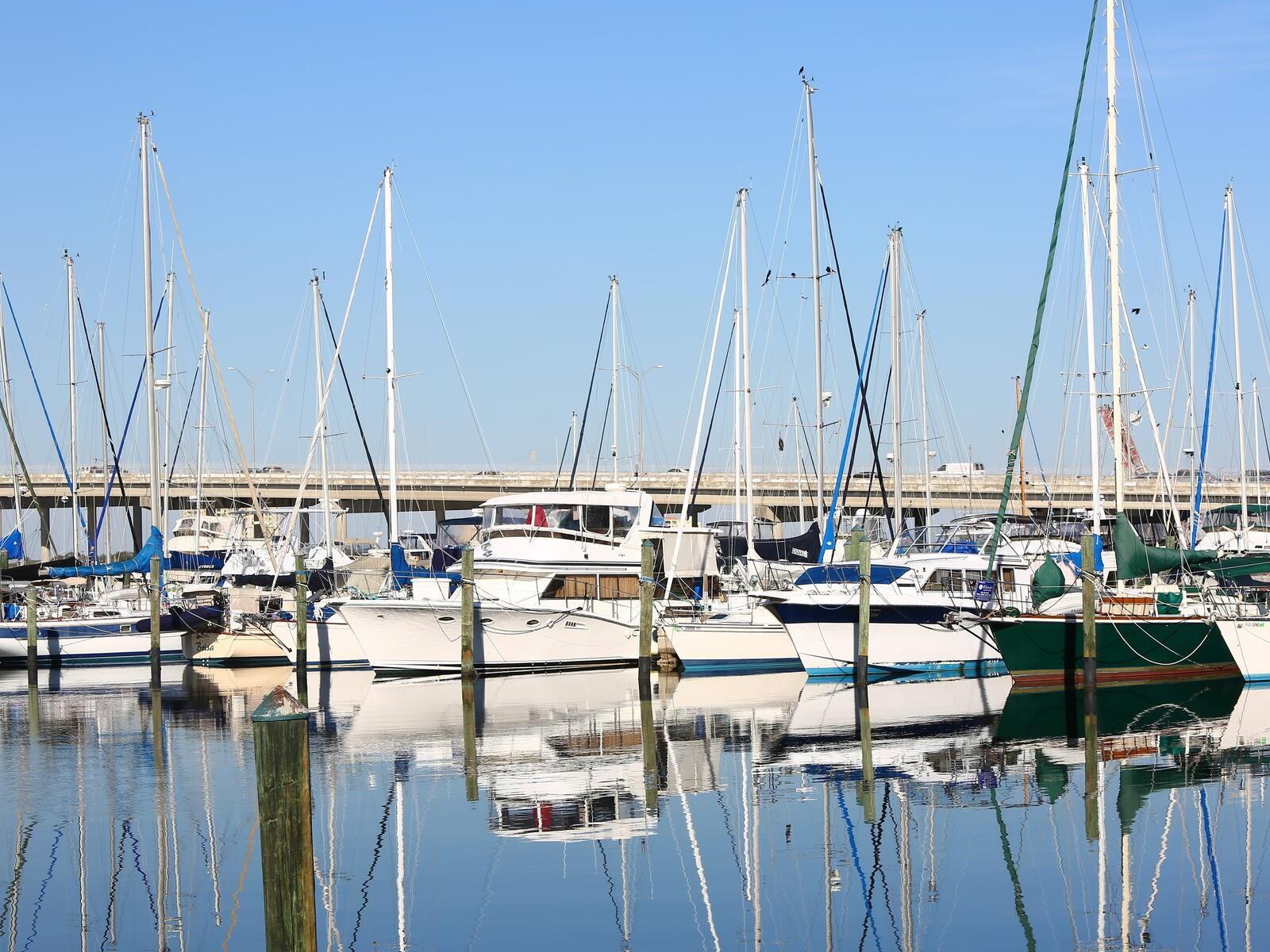 Image 38 of 51 For 1401 1st Avenue E