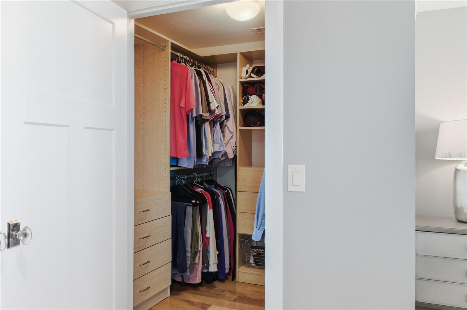 Image 26 of 60 For 800 Tamiami Trail 1203