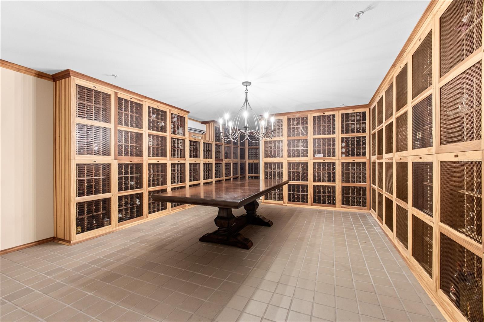 Image 42 of 60 For 800 Tamiami Trail 1203