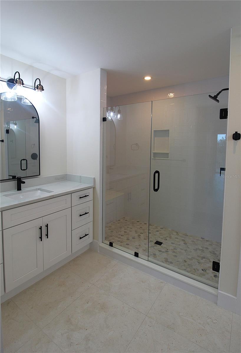 Image 11 of 32 For 280 Hidden Bay Drive 202