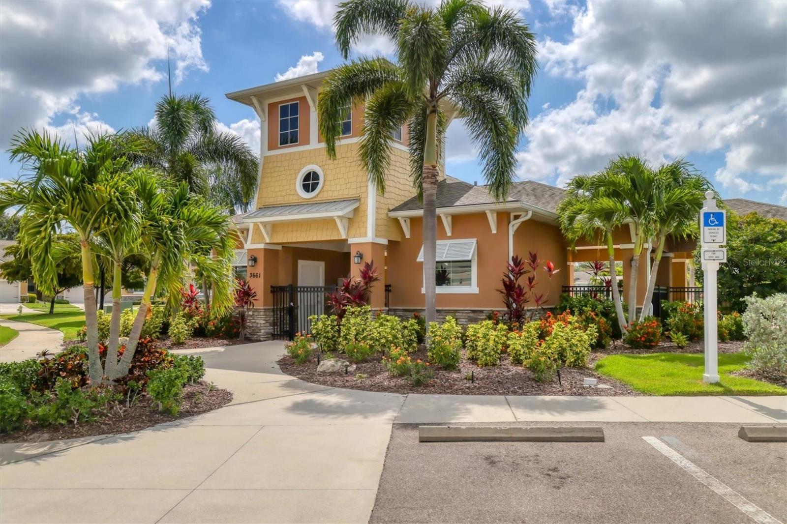 Image 29 of 37 For 5099 Flag Street