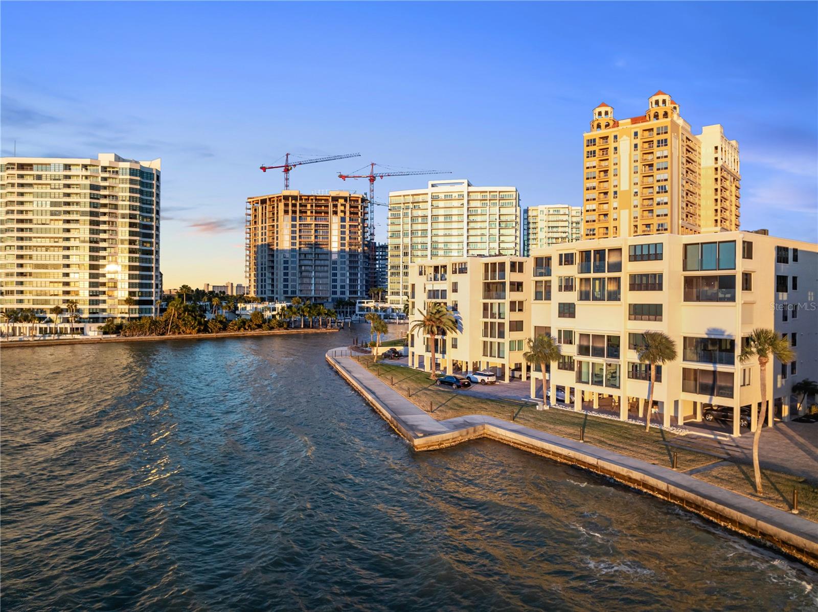 Listing photo id 56 for 101 Sunset Drive 402