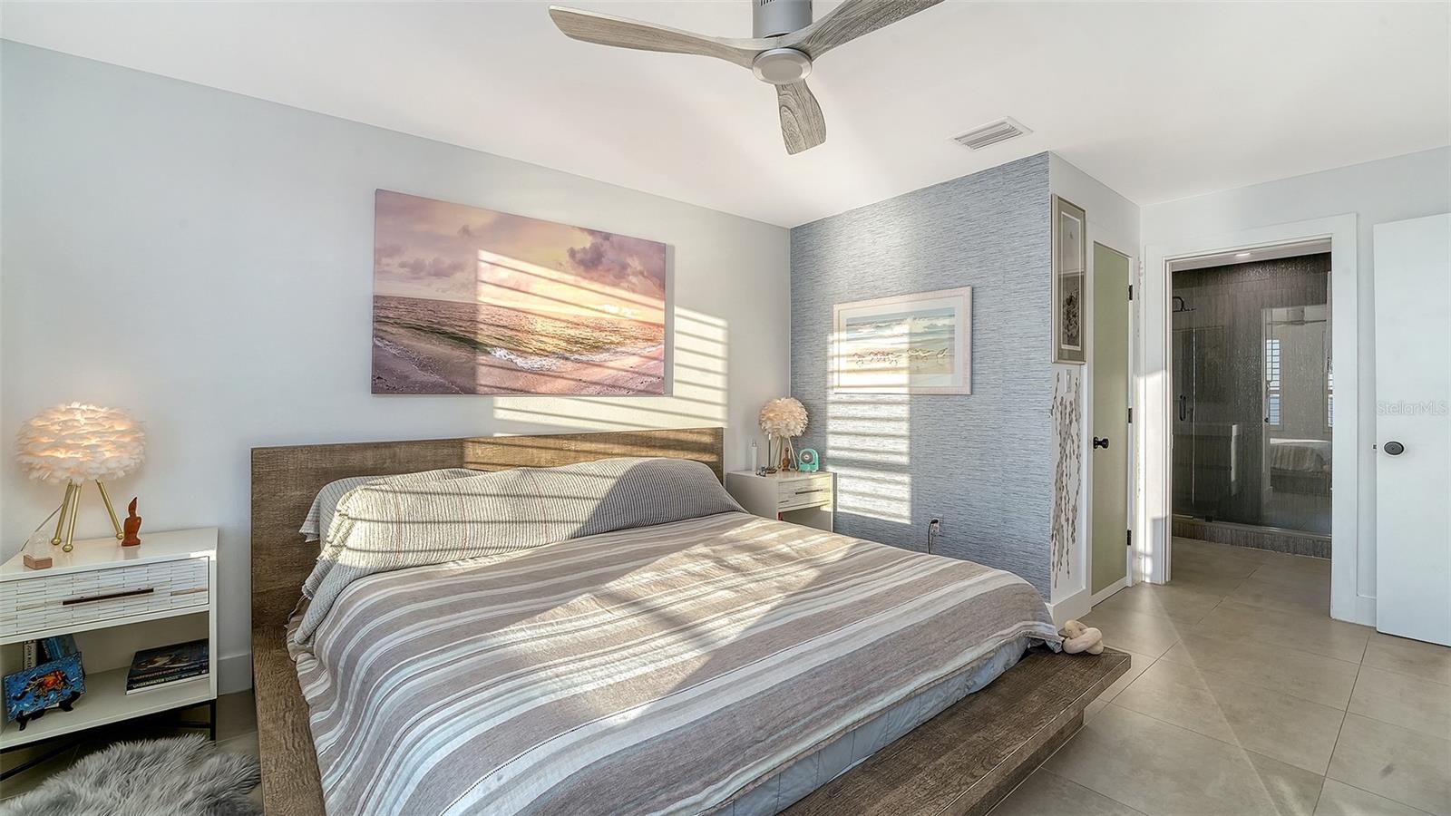 Listing photo id 18 for 37 Sunset Drive 44