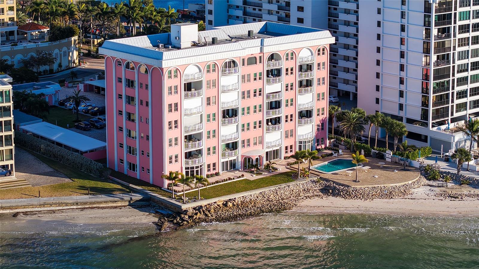 Listing photo id 4 for 37 Sunset Drive 44