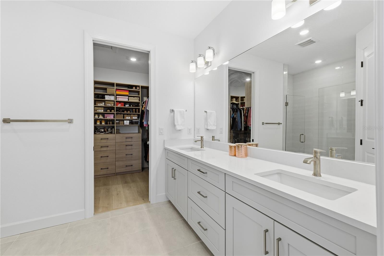 Image 46 of 100 For 3121 Tramonto Court