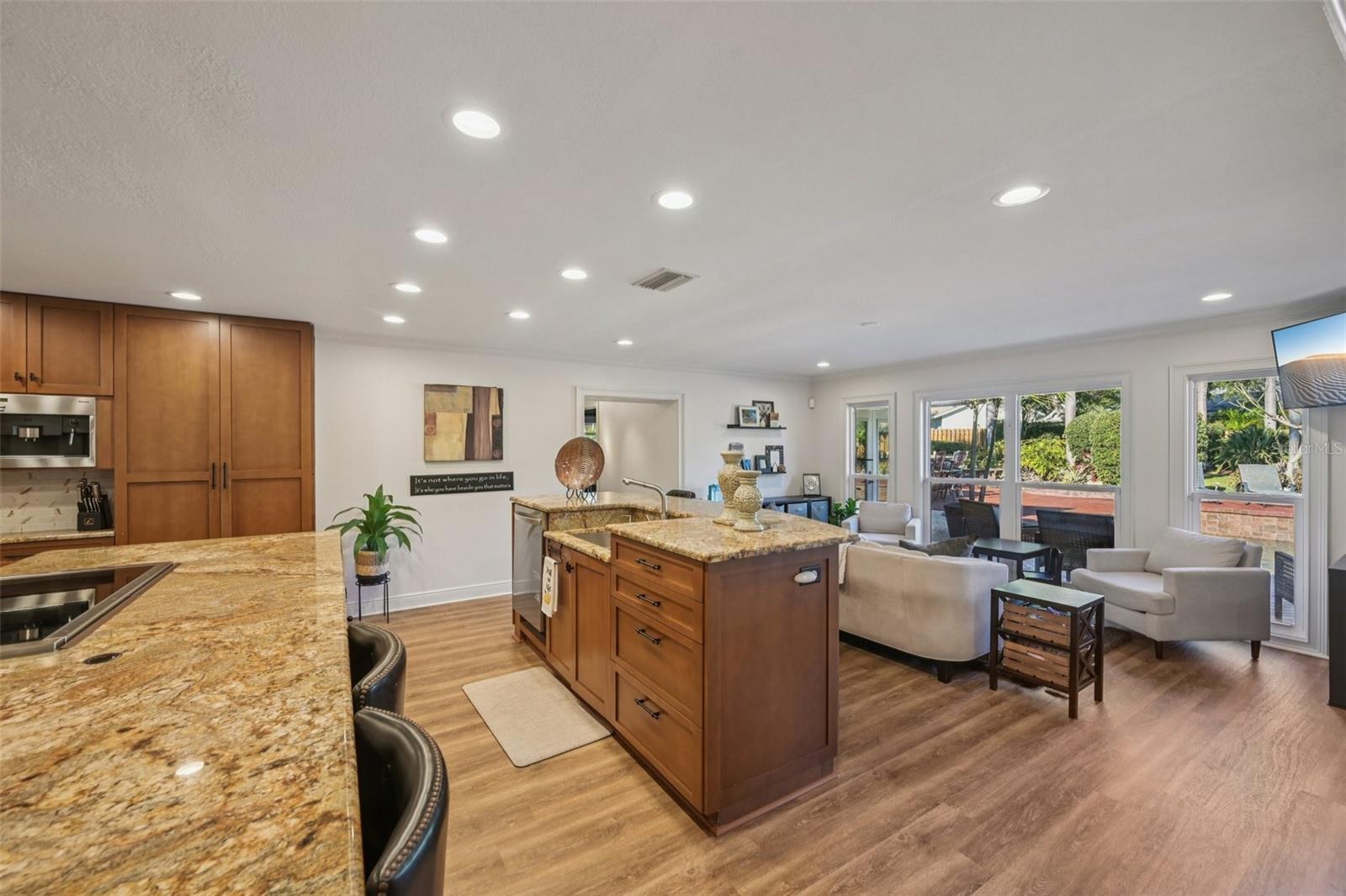 Image 18 of 47 For 1008 80th Street Nw