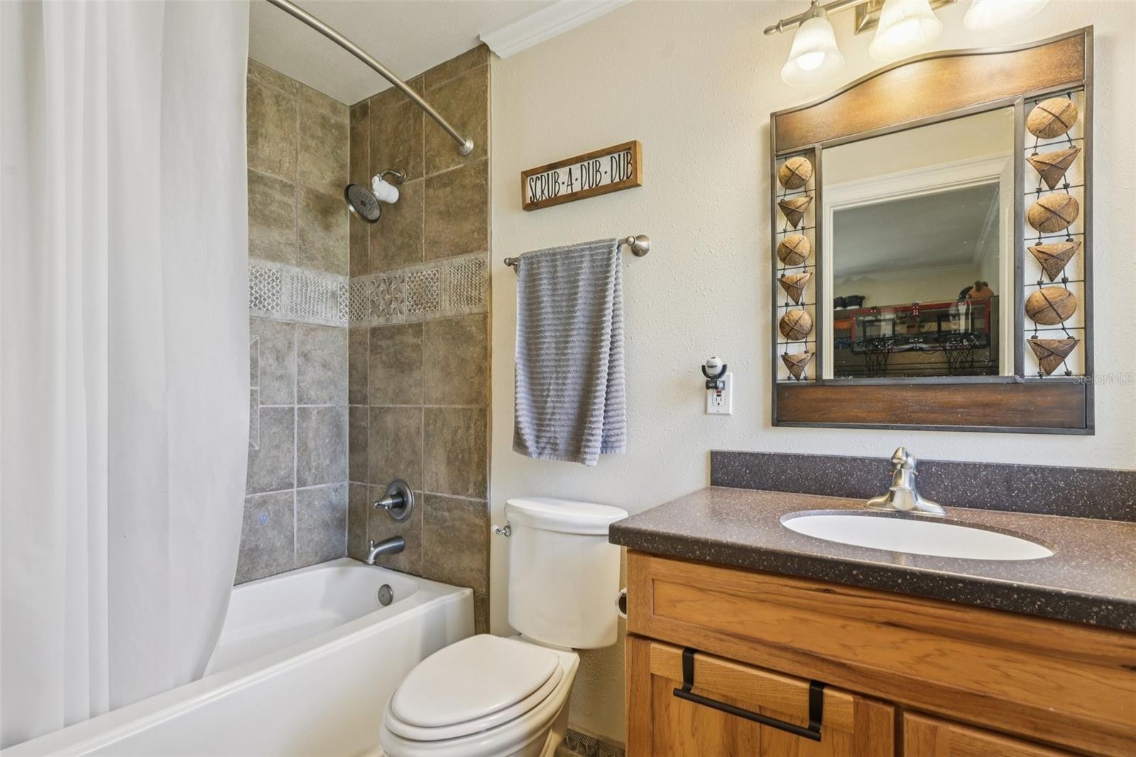 Image 34 of 47 For 1008 80th Street Nw