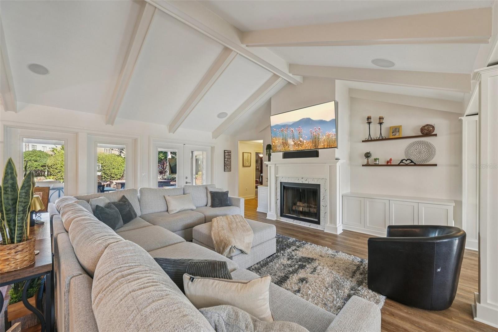 Image 9 of 47 For 1008 80th Street Nw