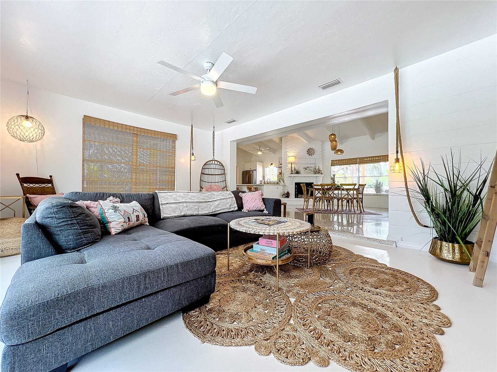 Image 11 of 39 For 3228 Webber Street