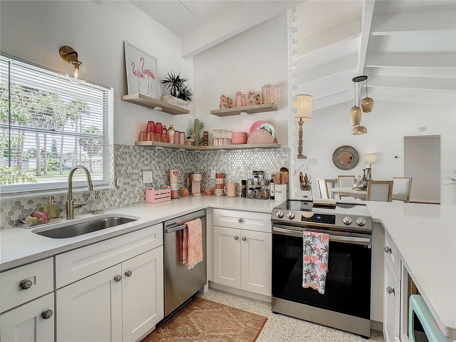 Image 16 of 39 For 3228 Webber Street