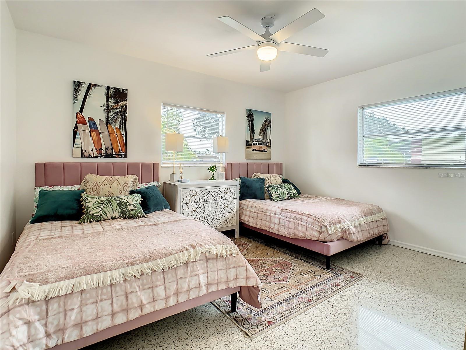 Image 23 of 39 For 3228 Webber Street