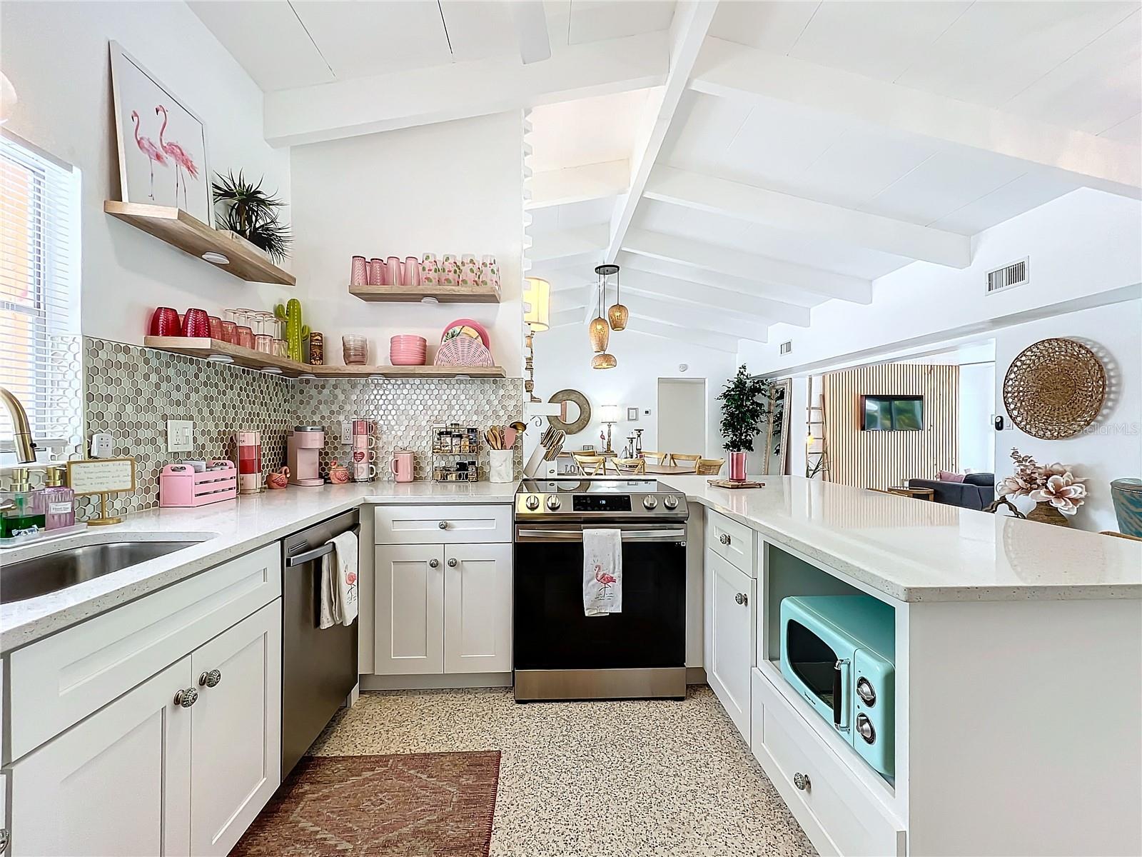 Image 28 of 39 For 3228 Webber Street