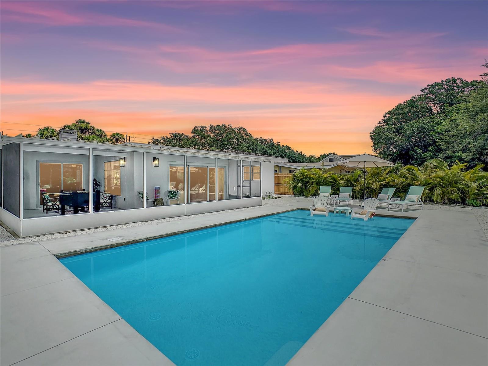 Image 5 of 39 For 3228 Webber Street