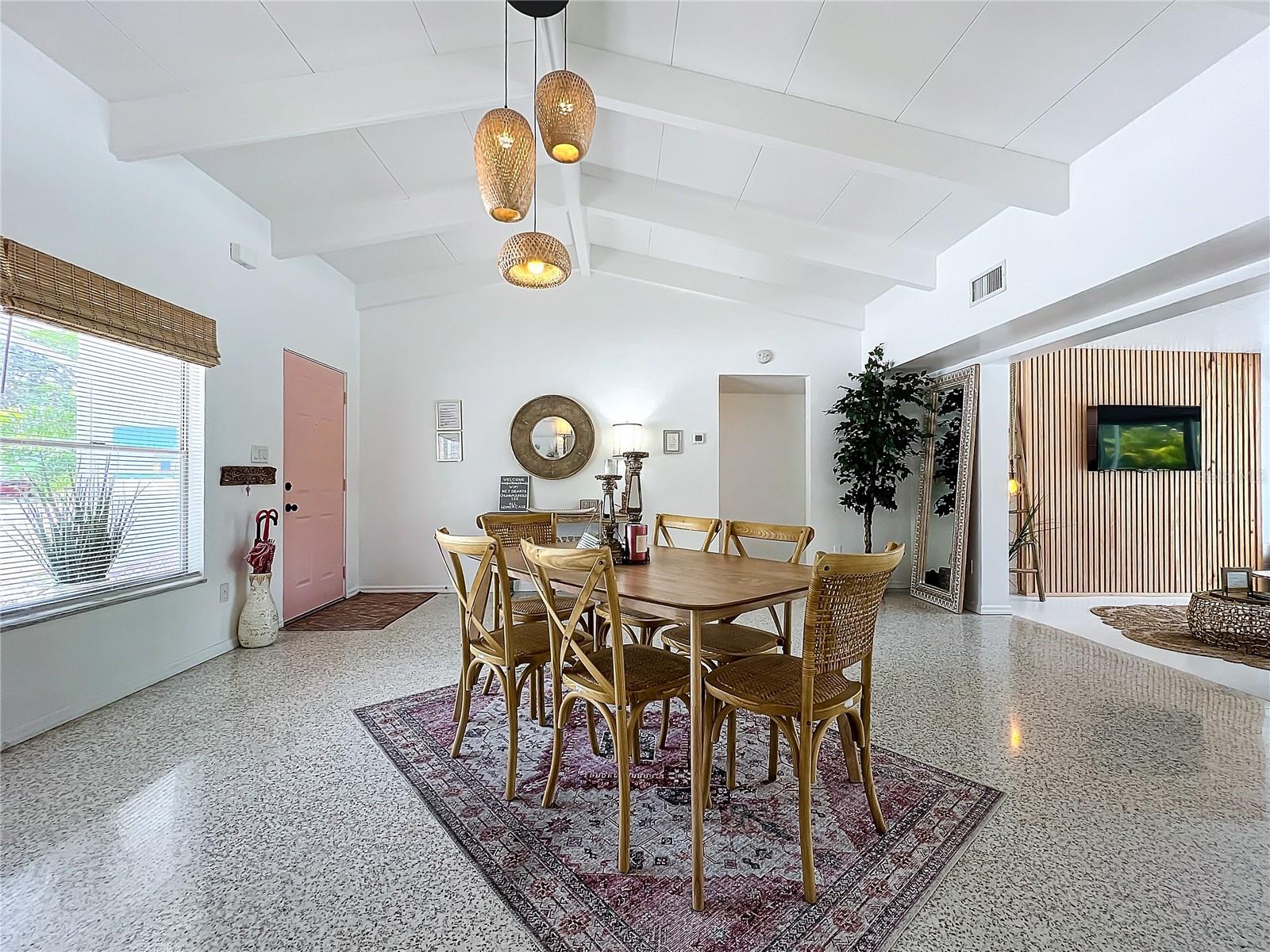 Image 6 of 39 For 3228 Webber Street