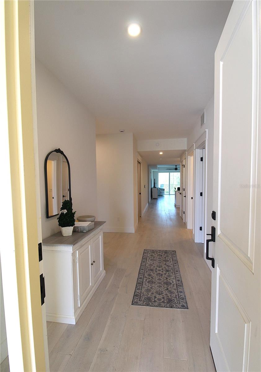 Image 3 of 35 For 280 Hidden Bay Drive 202