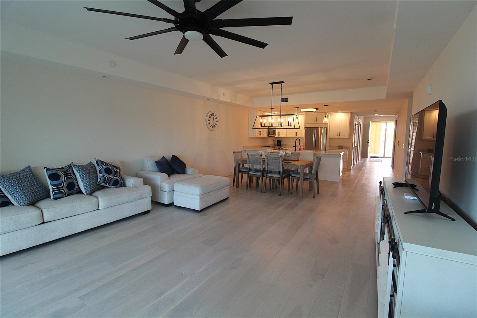 Image 8 of 35 For 280 Hidden Bay Drive 202