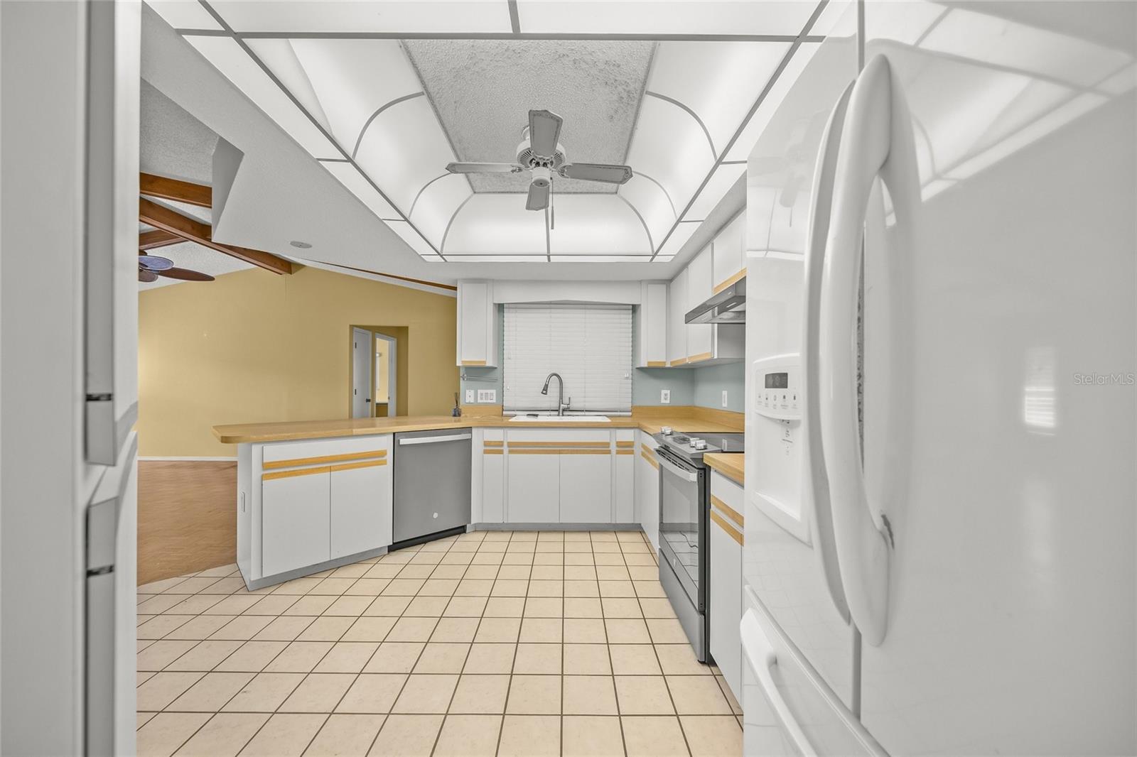 Image 12 of 27 For 352 Ardenwood Drive