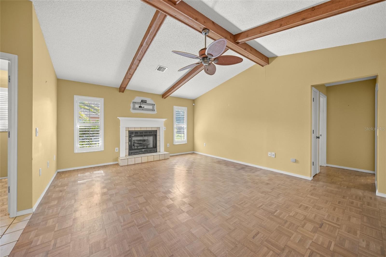 Image 15 of 27 For 352 Ardenwood Drive