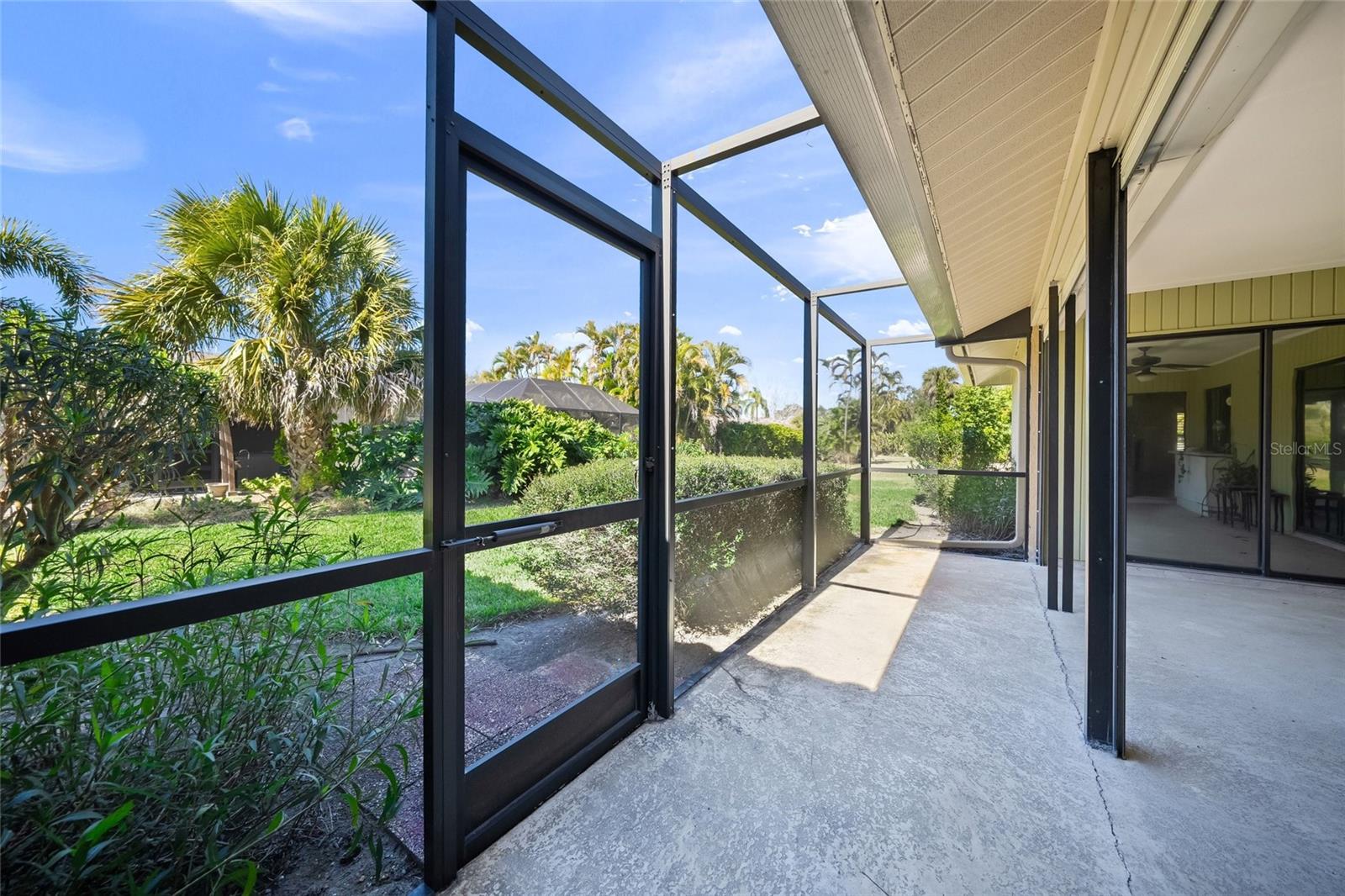 Image 26 of 27 For 352 Ardenwood Drive