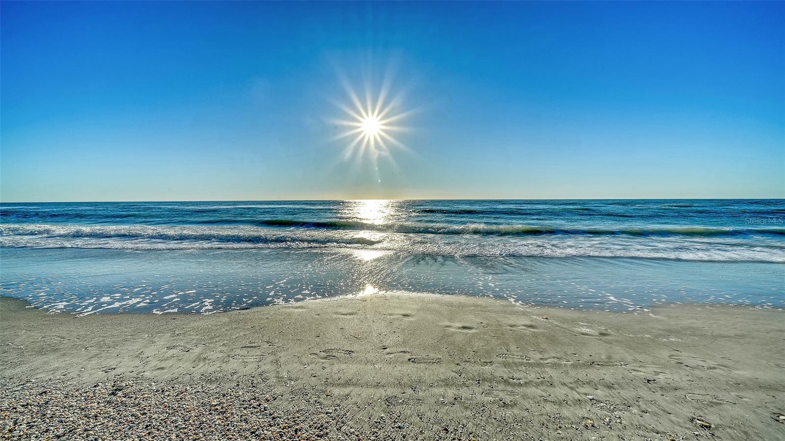 Image 27 of 63 For 1750 Benjamin Franklin Drive Ph-f